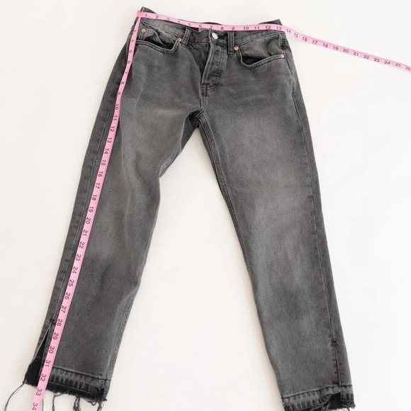 Free People We The Free Black Crop with Raw Hem Denim Jeans Size 25 - Picture 1 of 12